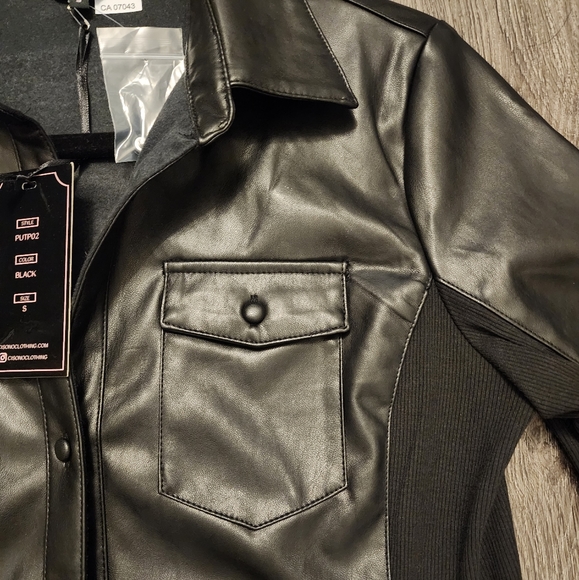 CI Sonno black faux leather button up top. - Picture 2 of 6